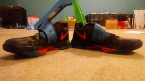 Nike air KD 4 size 9