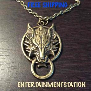 Final Fantasy Necklace