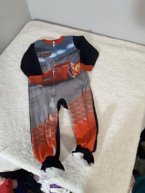 Boys sz 3t Disney's Cars pajamas.