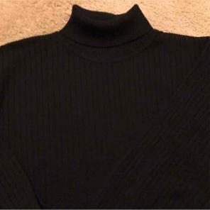 Banana republic men's sweater sz med $15