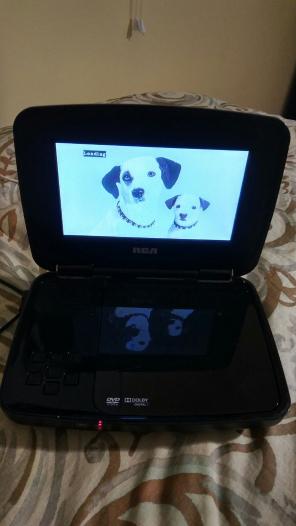 RCA portable dvd player