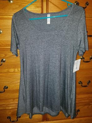 Lularoe XS heathered dark gray Perfect T