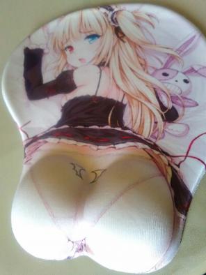 Sexy 3D anime girl mouse pad