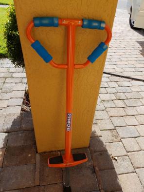 Kids Jumparoo BOING pogo Stick