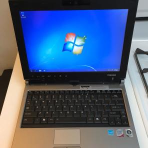 Toshiba Portege M700 Laptop / Tablet