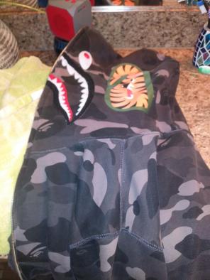 world gone mad bape full zip up hoodie