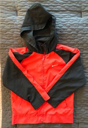Nike Boys Windbreaker Size 6