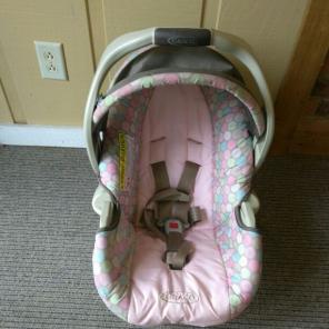 Graco Infant Car Seat