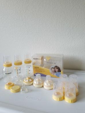 Free SHIP! Medela Bottle Bundle