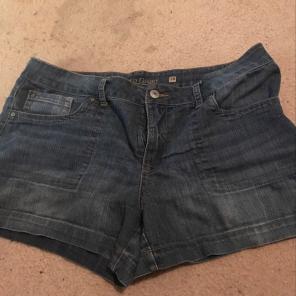 Jean Shorts Size 16