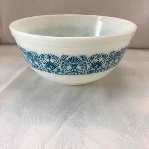 Pyrex Horizon Blue 403 Mixing Bowl