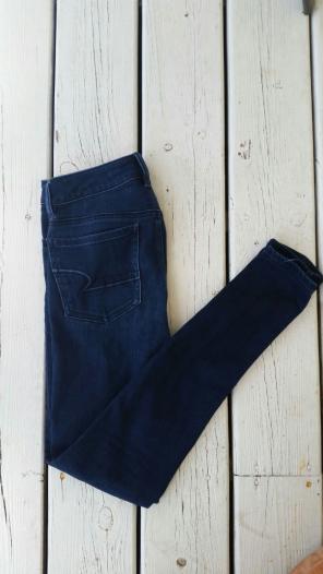American Eagle High Rise Jegging