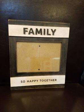 Family picture frame
