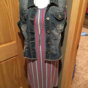 NWT LuLaRoe XS Carly Stripes! Summer!