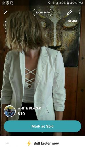 WHITE BLAZER