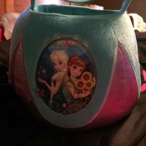 Frozen easter basket
