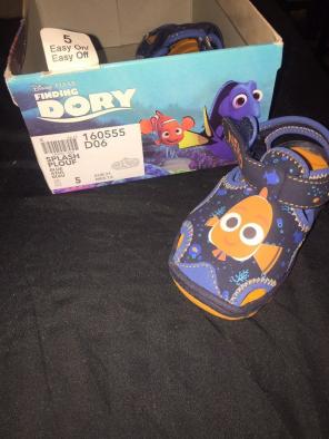 FINDING DORY