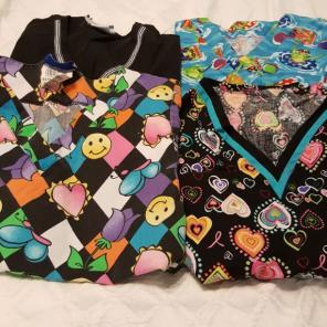 SCRUB TOPS