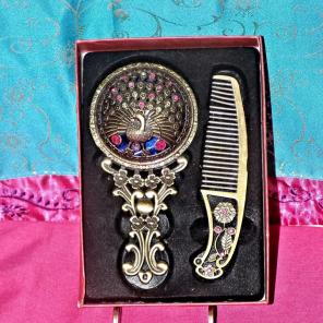 Antique come and mirror set
