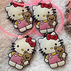 HELLO KITTY PARTY FAVORS 4 PVC NECKLACES
