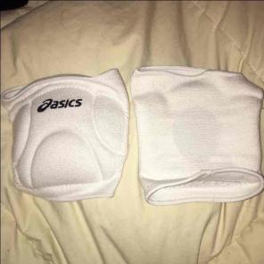 Asics knee pads