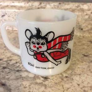 Federal milk glass mug