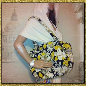 Retired Vera Bradley Glenna Dogwood Tote