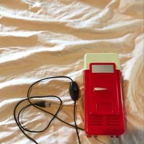 Mini Mini Fridge