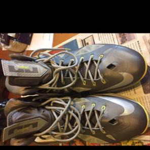 Lebron X Canary/Grey Size 15