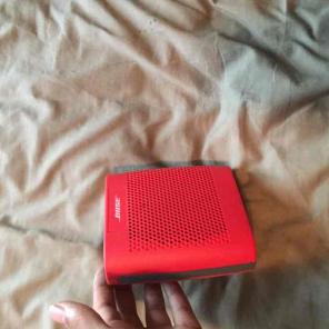 Bose color soundlink