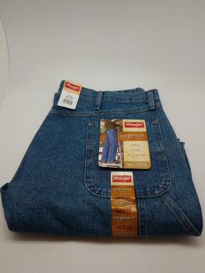 42 x 32 Wrangler carpenter