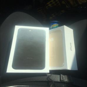iPhone 7 Plus Brand New