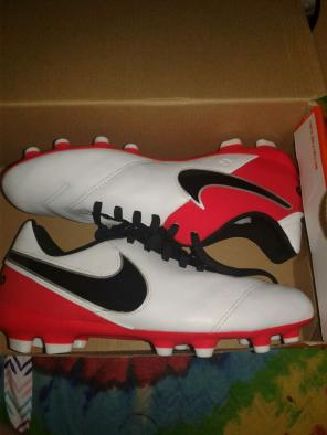 Jr tiempo legend soccer cleats