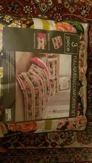 Full size 3pc bed set NWT