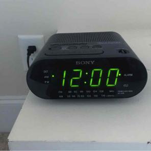 Sony Dream Machine Alarm Clock