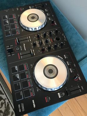 Pioneer Serato DDJ-SB