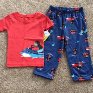 Carters 2T Pajamas