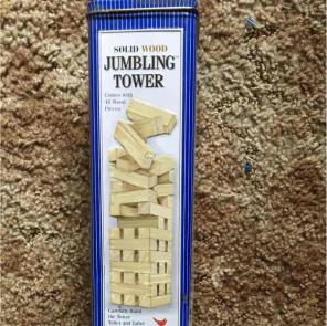 Jumbling tower
