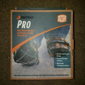 Yaktrax Pro - Size Medium