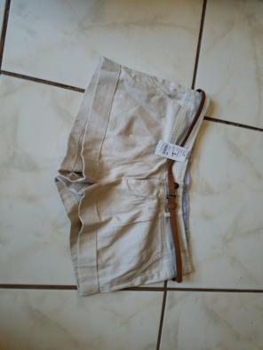 Light beige shorts