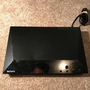 Newer Sony BluRay/DVD Player Works Great