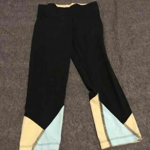 Vs Pink yoga cropped pants