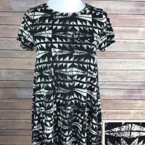 Lularoe small Carly