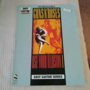 Guns N' Roses : Guitar Tablature Book