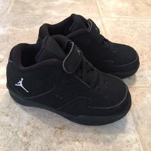 Toddler Boys Black Baby Jordan shoes 8c