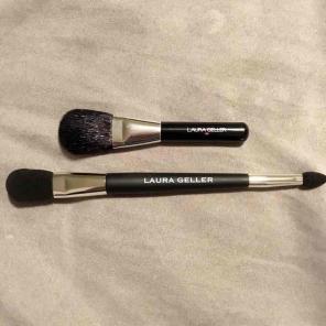 Laura Geller Highlighter & Blush Brush