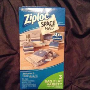 New ziploc space saver bags set