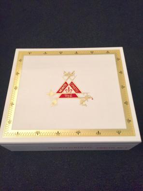 Vintage Cigar Box - Home Decor Catchall