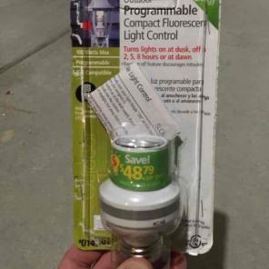 Lightbulb Timer Screw In Socket--NEW