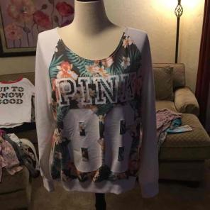 PINK Sweatshirt